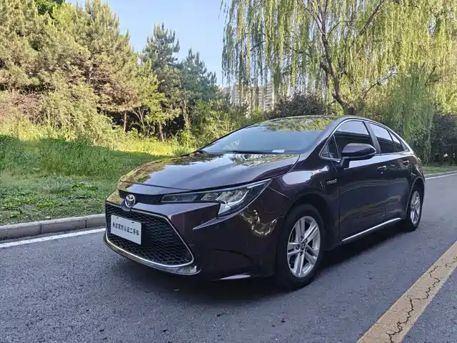 Toyota Levin 2021 Dual Hybrid 1.8H E-CVT Leading Edition