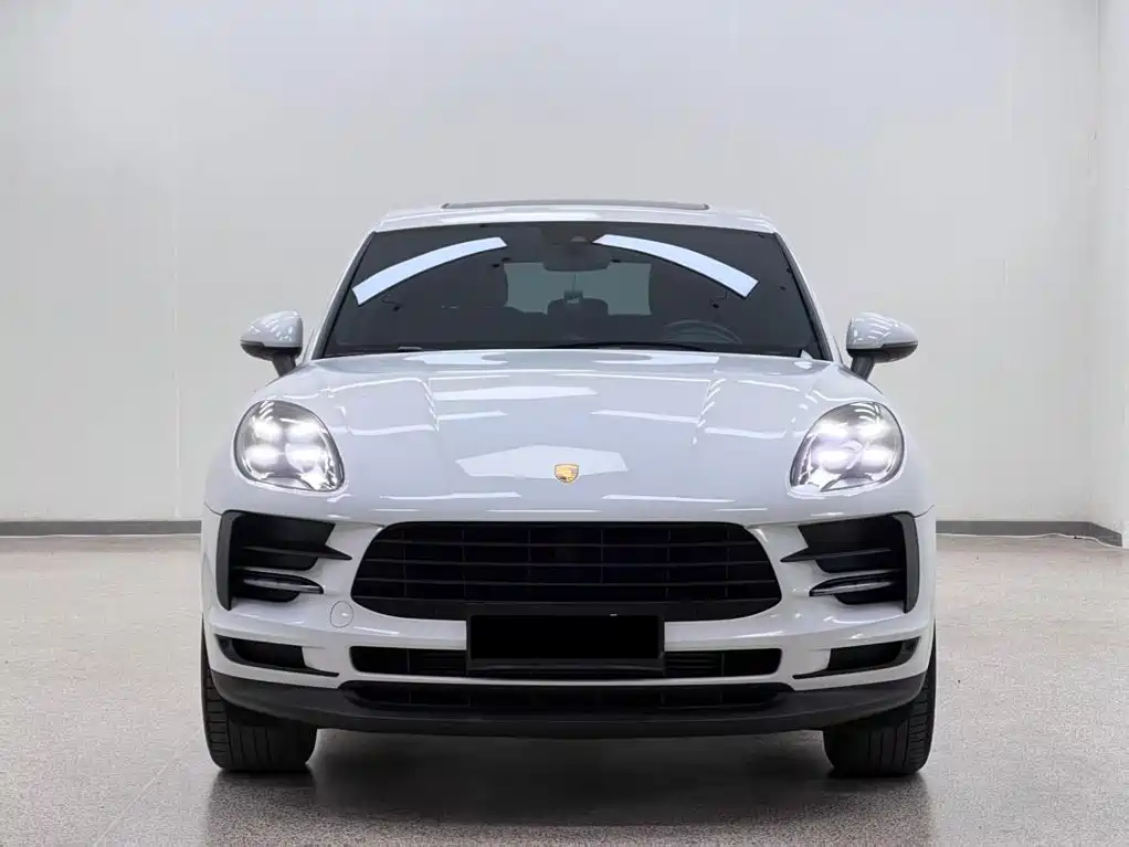 Фото 2 - Porsche Macan