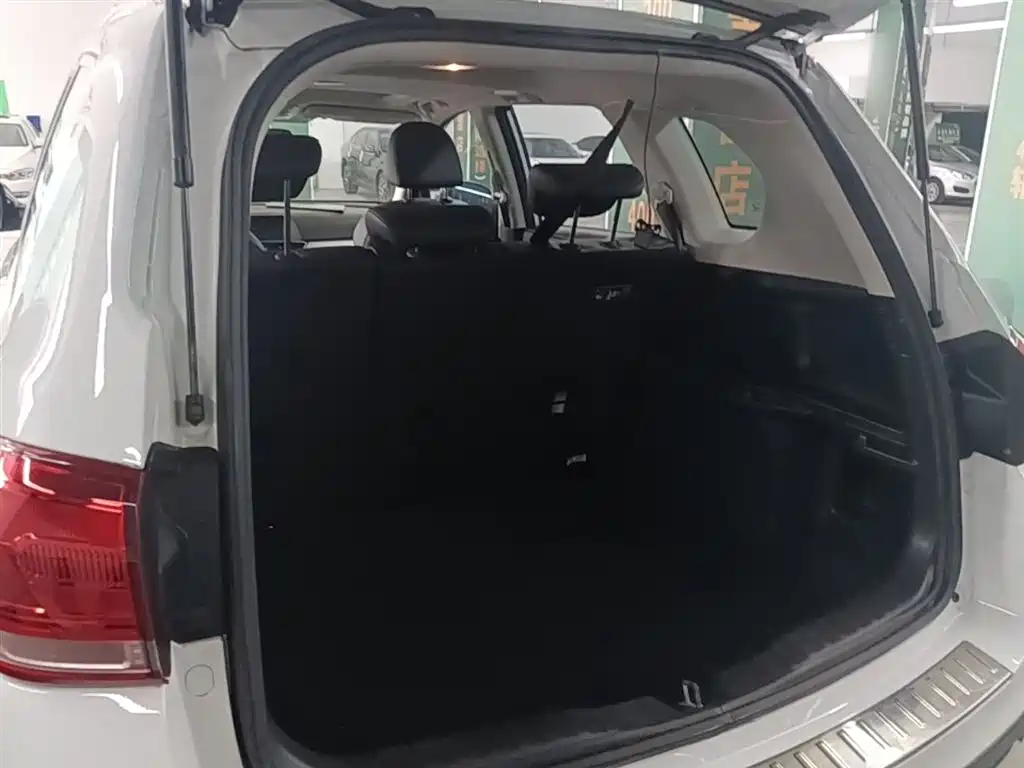 Haval H6 2018 Blue Label Sport 1.5T Automatic 2WD Elite фото 19