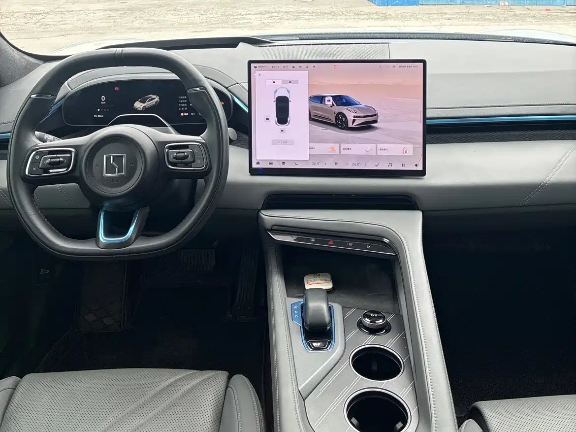 ZEEKR EXTREME KRYPTON 001