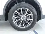 Photo 6 - Geely Atlas
