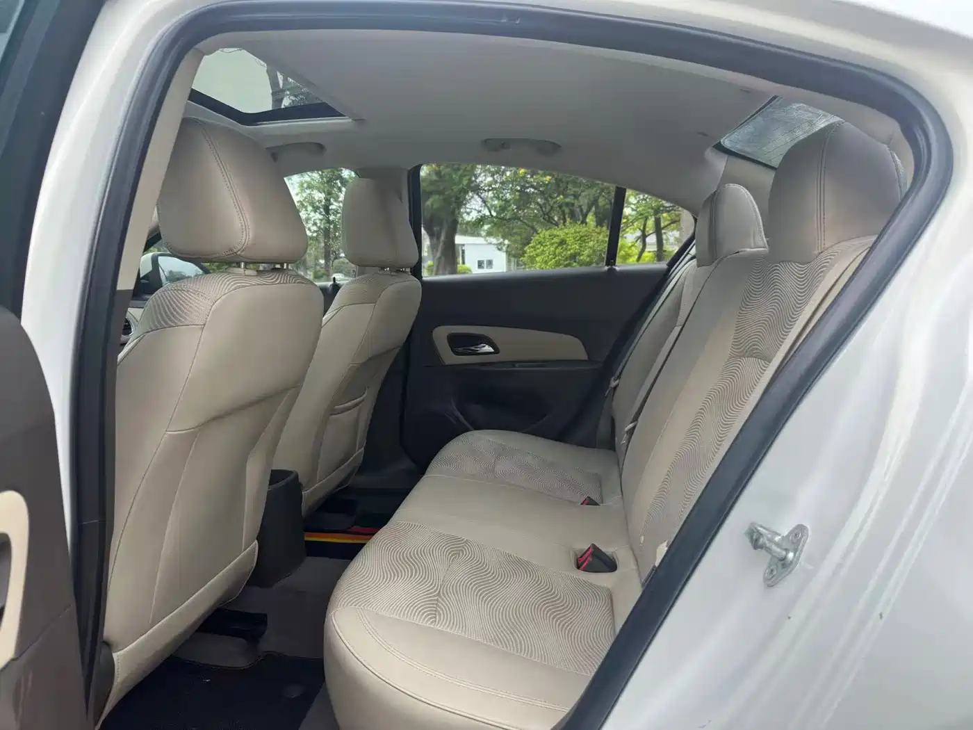 Chevrolet Cruze 2015 1.5L Classic SE AT фото 8