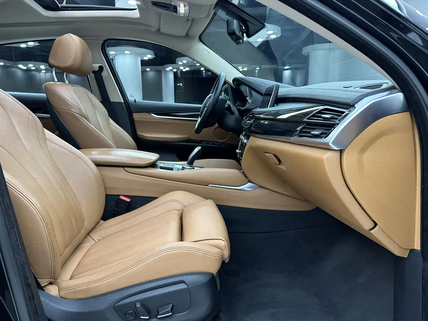 BMW X6 2017 xDrive28i фото 28