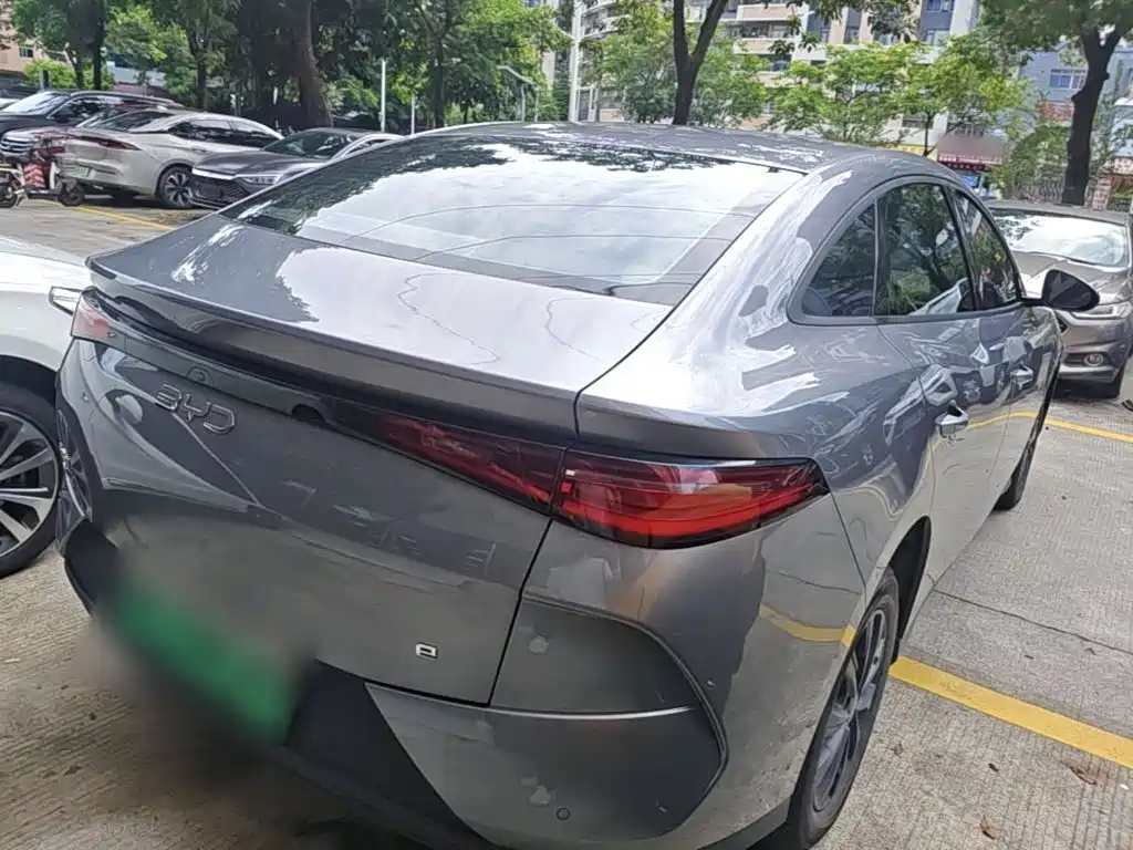 BYD e7 2025 2025 Model 520 Smart Edition