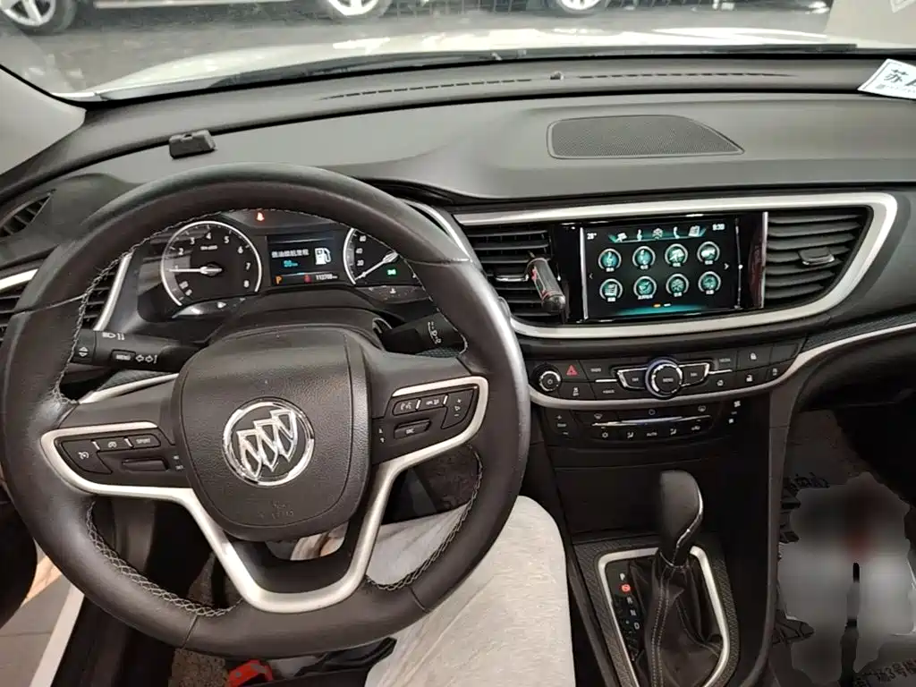 Фото 10 - Buick Excelle