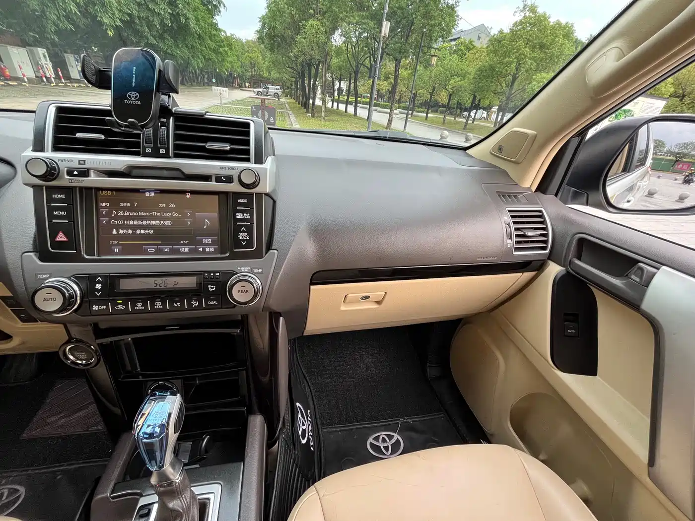 Toyota Prado 2016 2.7L Auto Luxury Edition фото 11