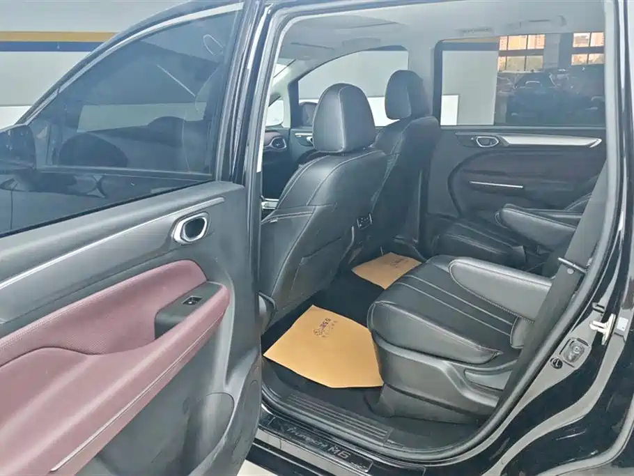 GAC Trumpchi Trumpchi M6 2023 PRO 270T DCT Luxury Edition фото 11