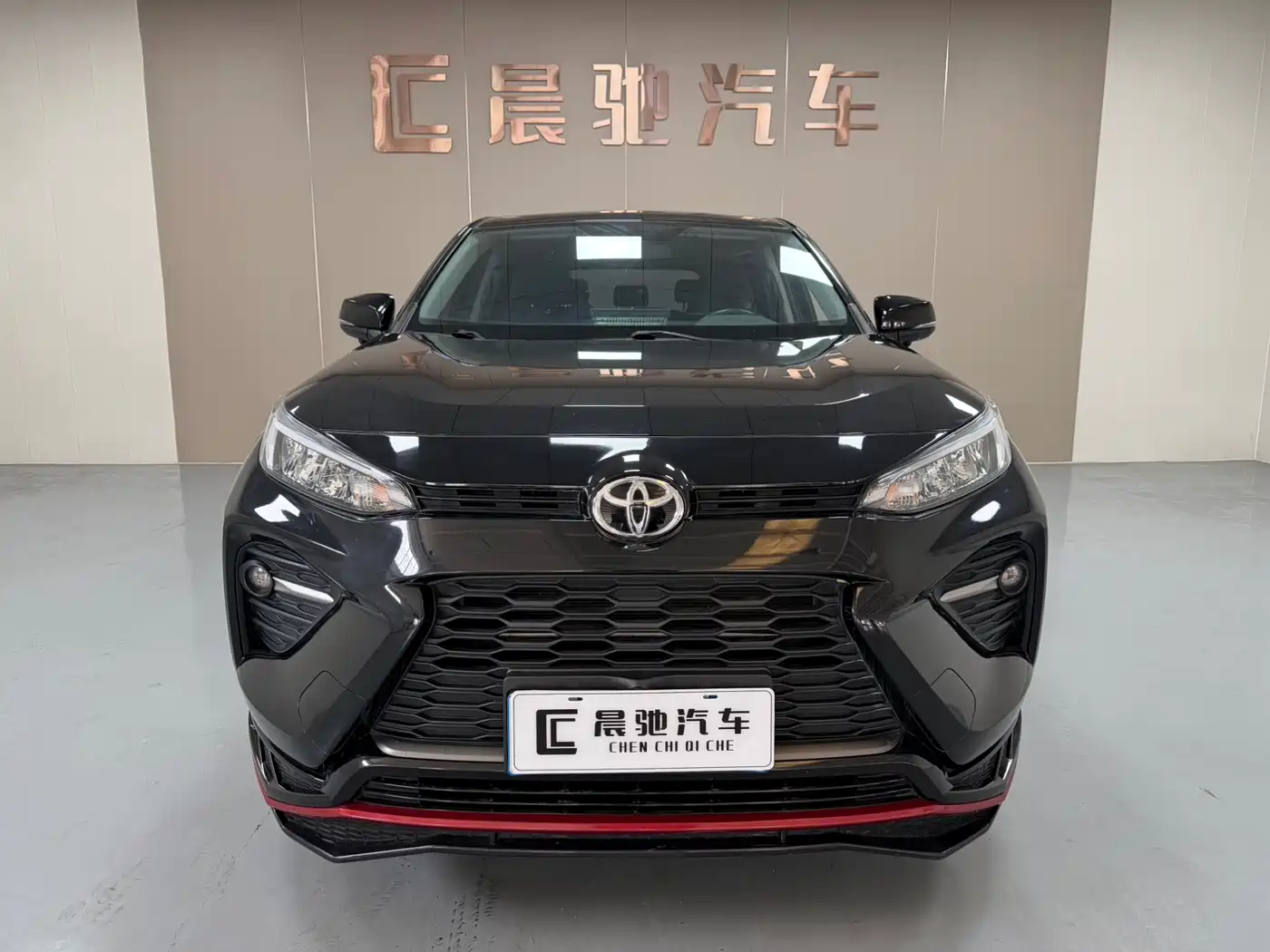 Toyota Wildlander 2022 2.0L CVT FWD Leading Edition фото 2