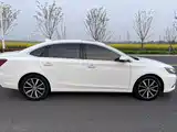 Фото 7 - Roewe i6
