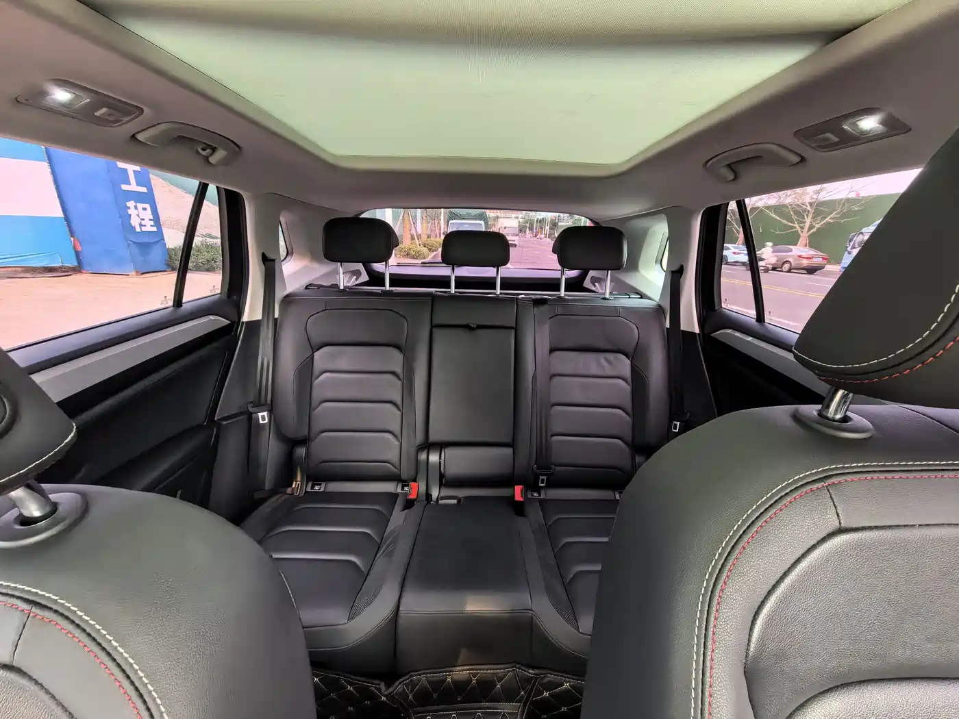 Volkswagen Tayron 2019 330TSI 2WD Luxury China VI фото 9