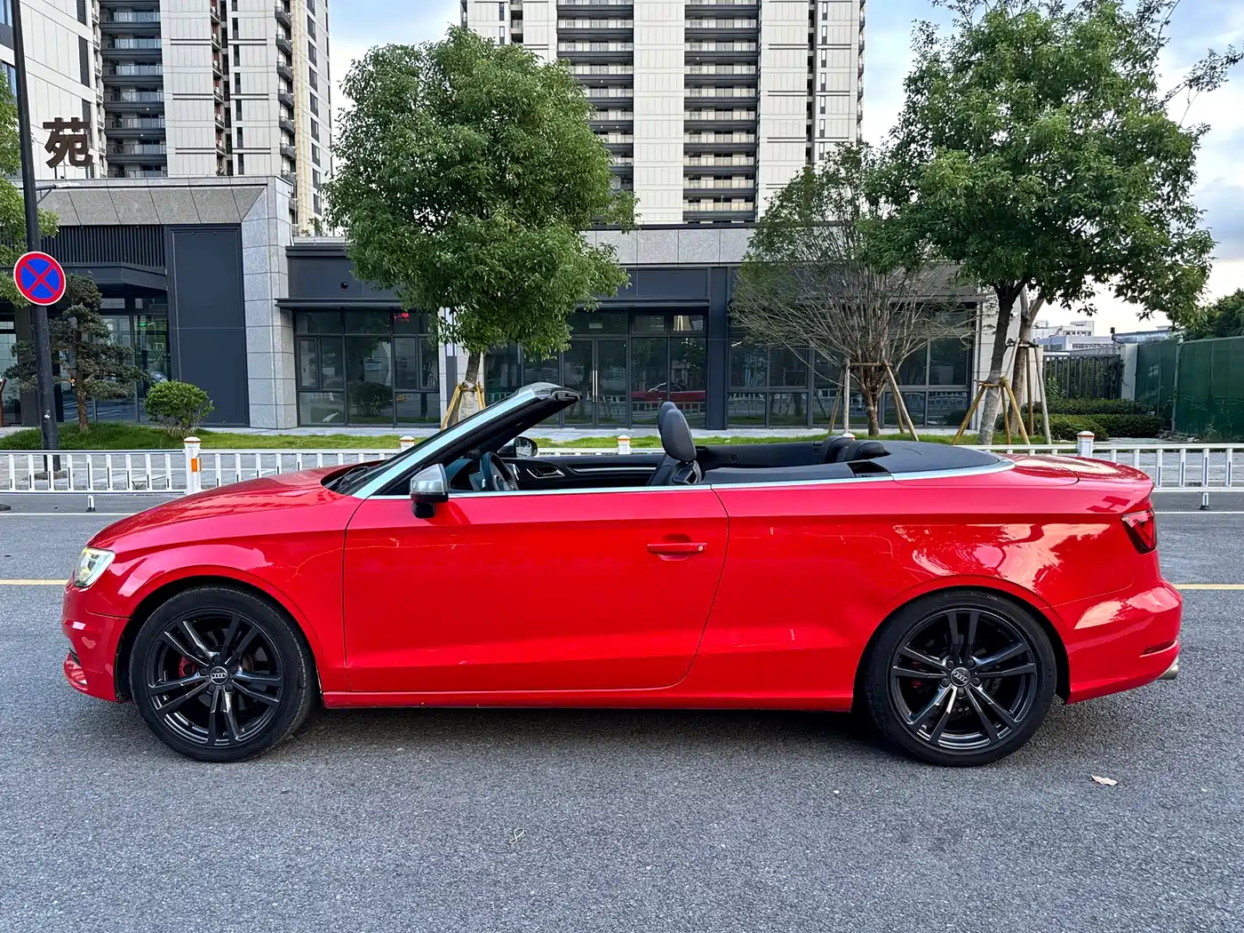 Audi A3 (Import) 2015 Cabriolet 40 TFSI фото 8