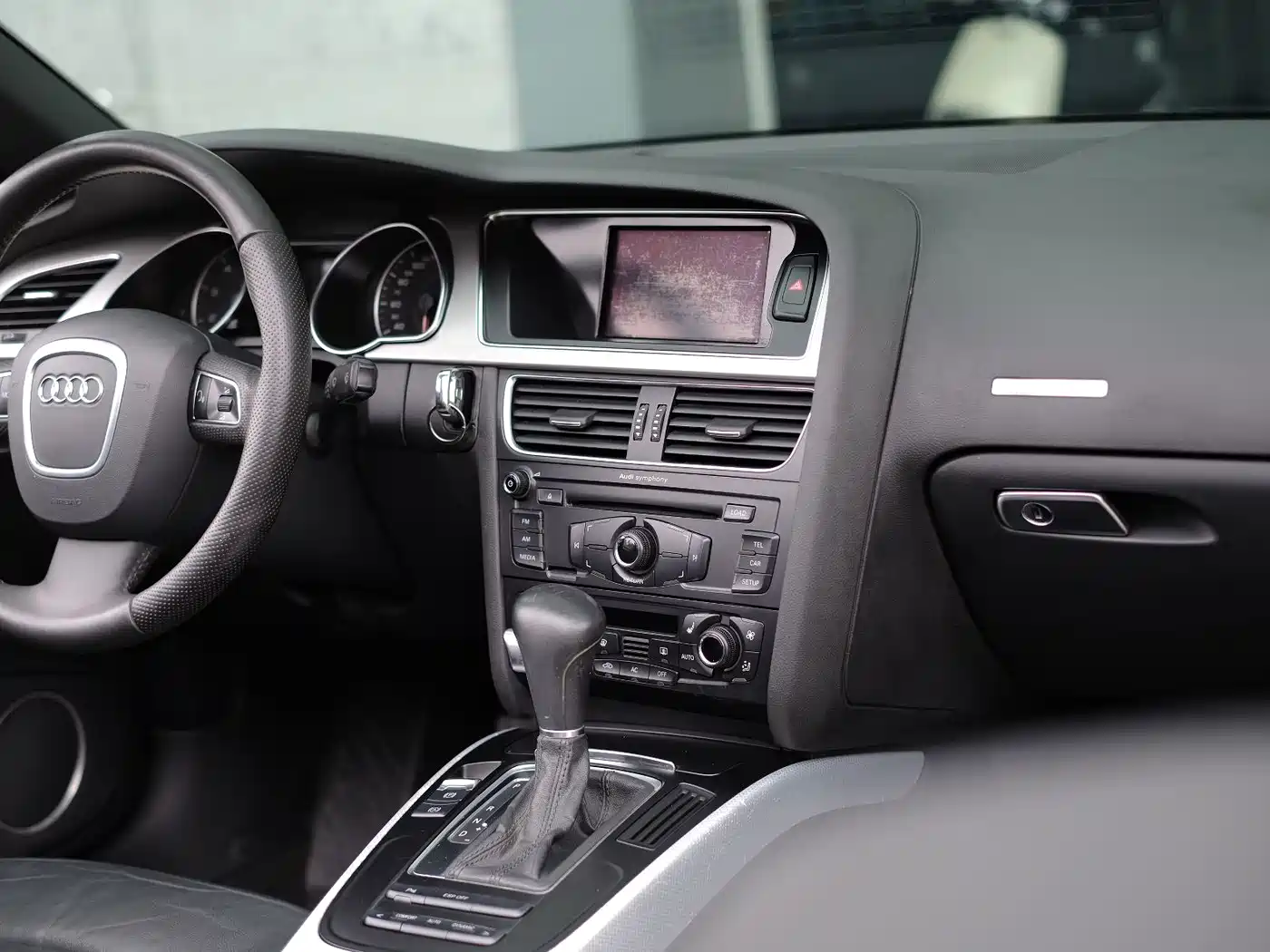 Audi A5 (Import) 2010 2.0TFSI Cabriolet фото 41