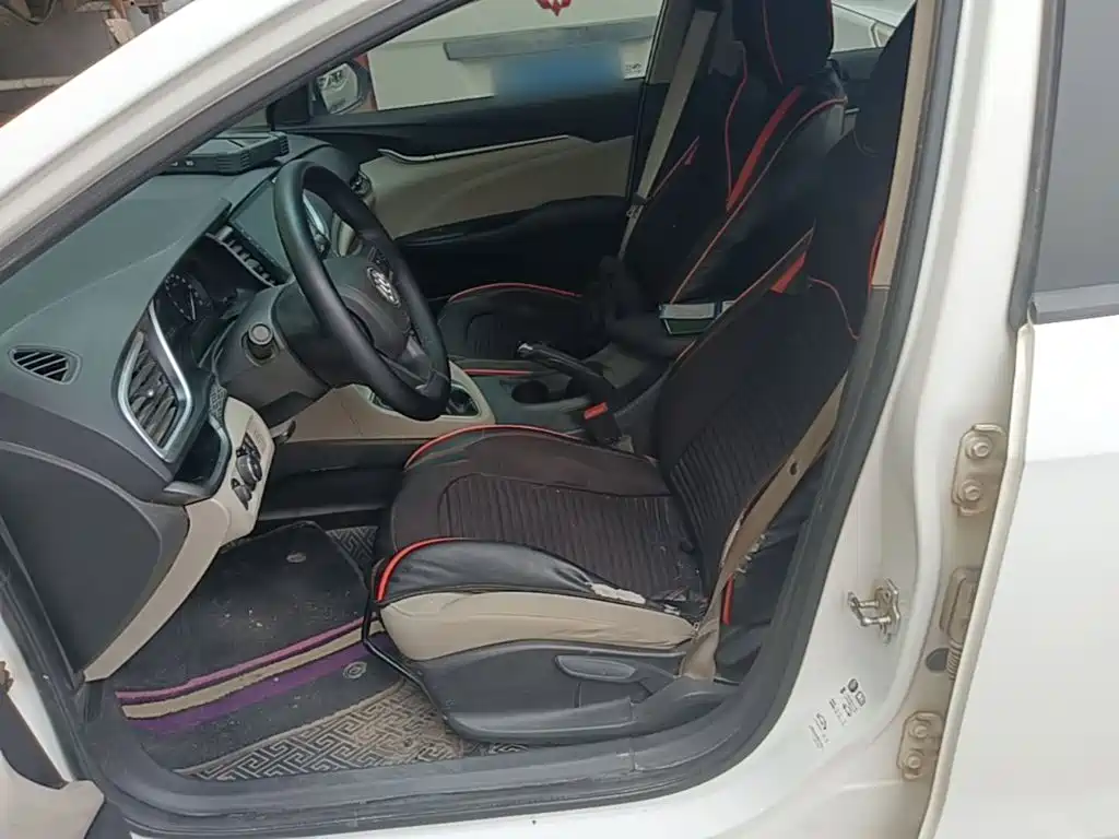 Фото 15 - Buick Excelle