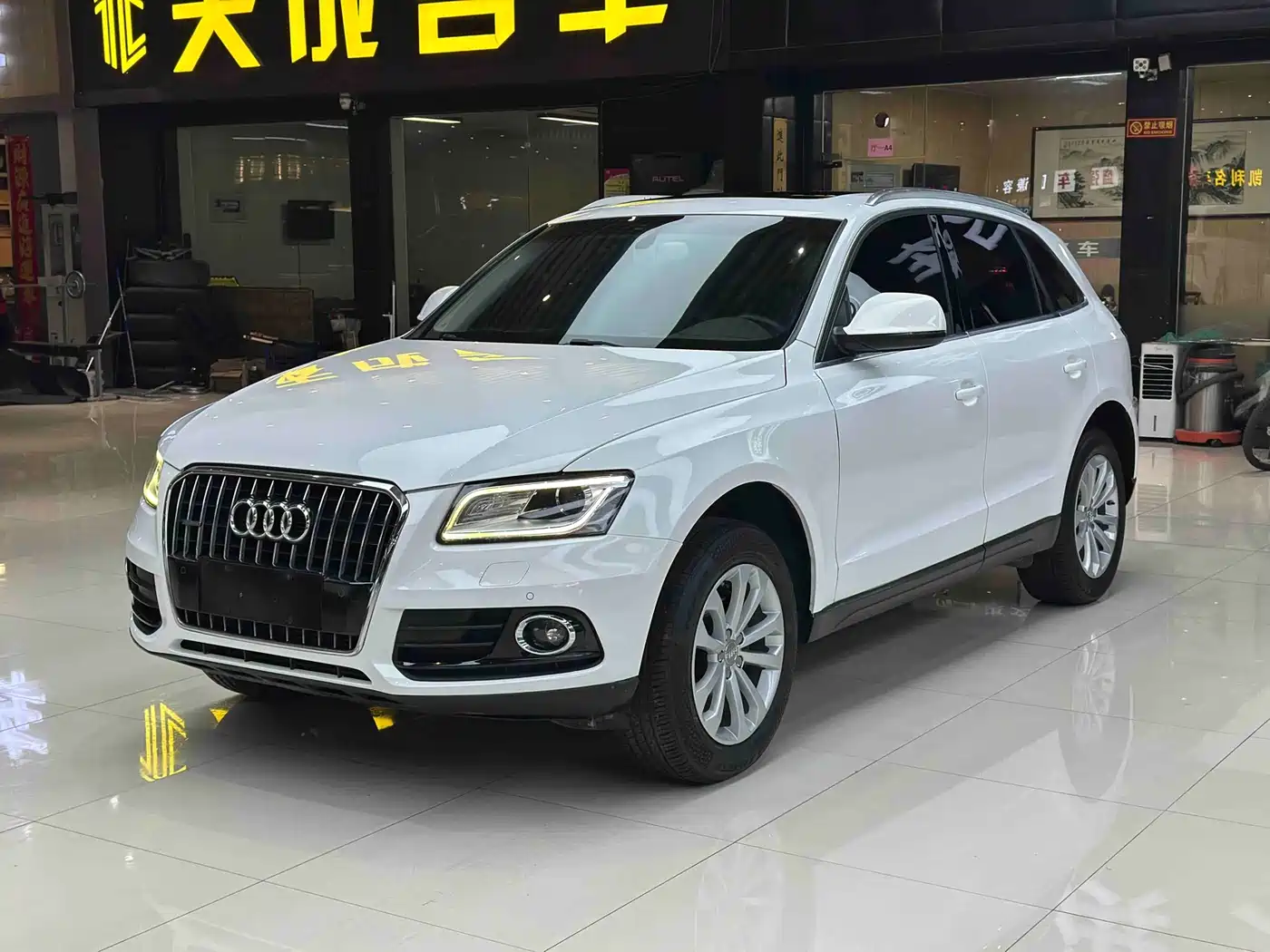 Audi Q5 2015 40 TFSI Technology