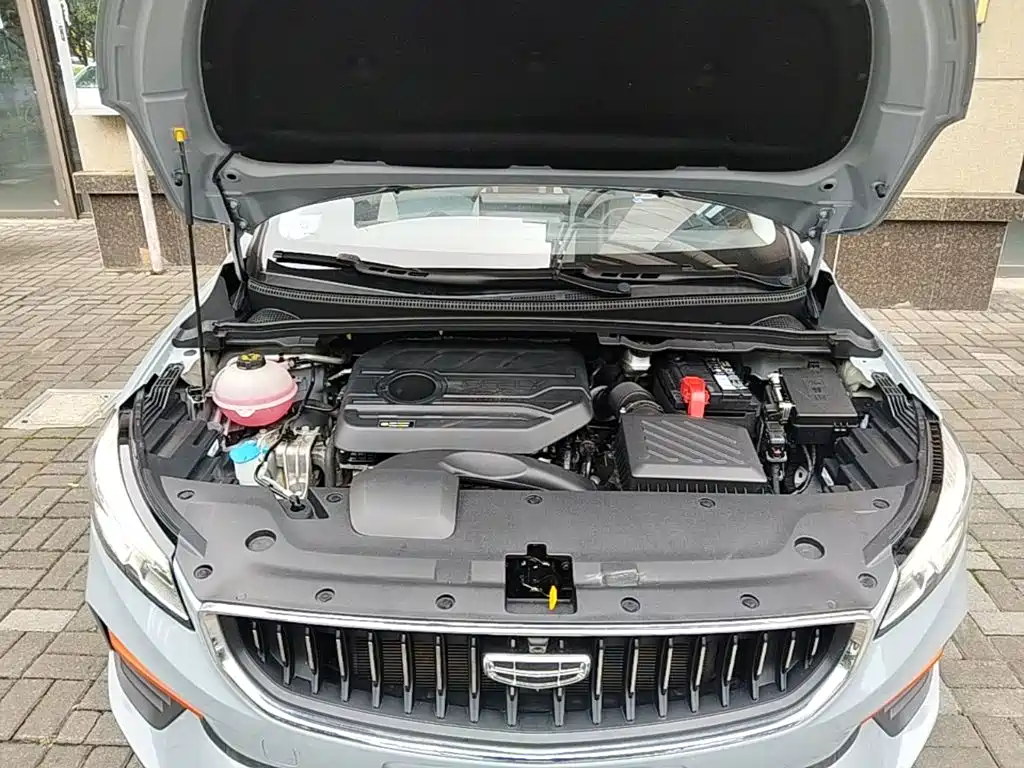 Geely Emgrand S 2022 2022 1.4T CVT Crossover Player