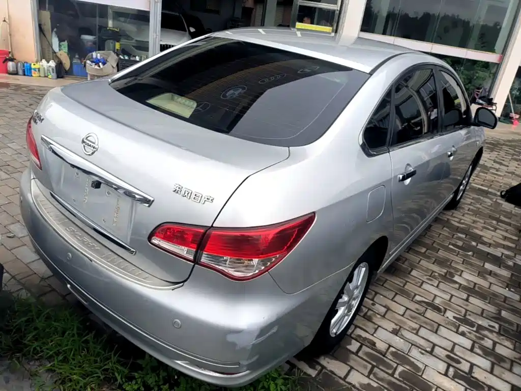 Фото 7 - Nissan Sylphy