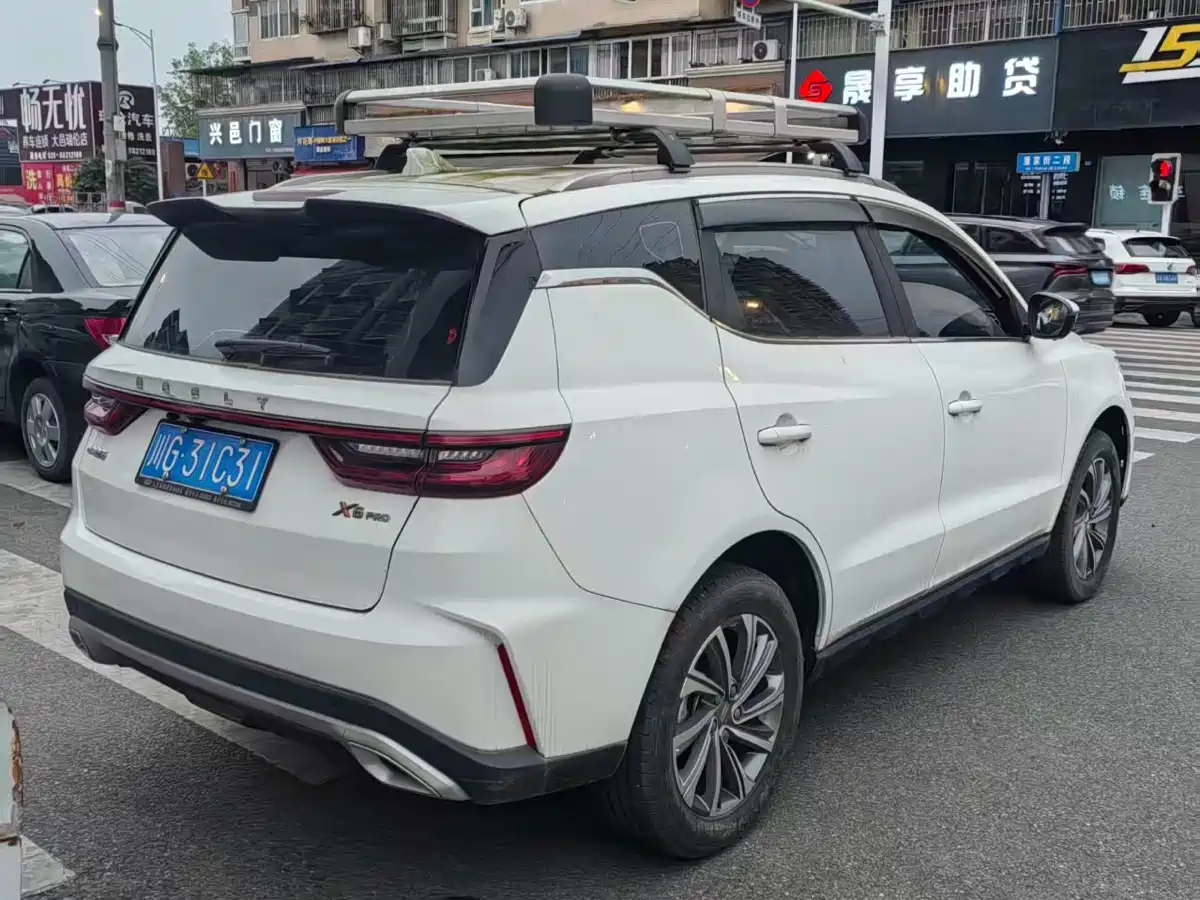 GEELY AUTOMOBILE VISION X6