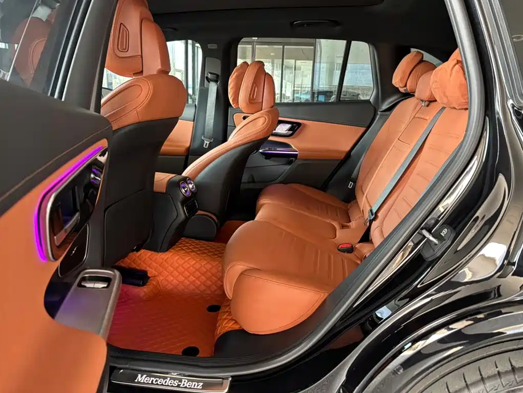 Mercedes-Benz GLC 2024 GLC 260 L 4MATIC Luxury 5-seater фото 10