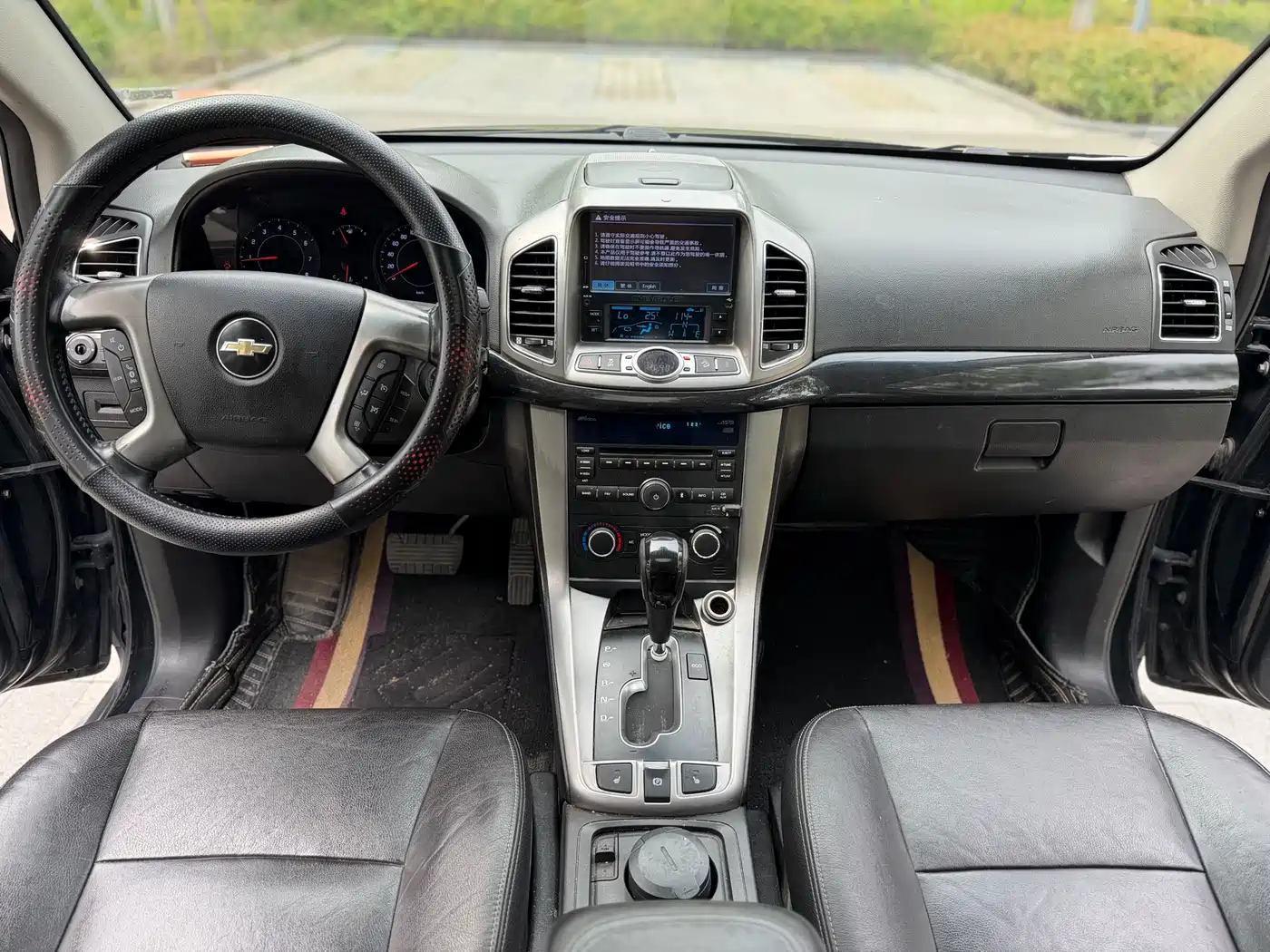 Chevrolet Captiva 2012 2.4L 4WD Flagship Edition 7-Seater фото 8