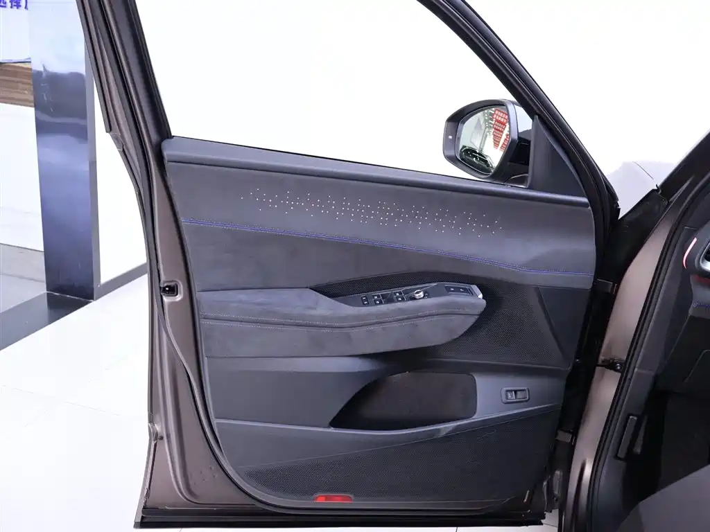 VOLKSWAGEN TOURANG
