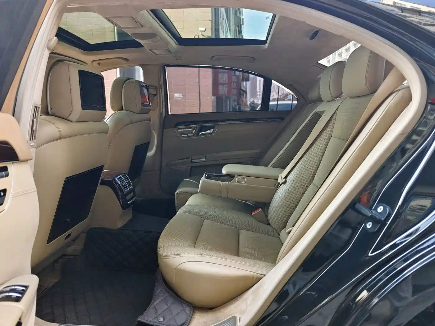 Mercedes-Benz S-Class 2011 S 500 L CGI 4MATIC фото 11