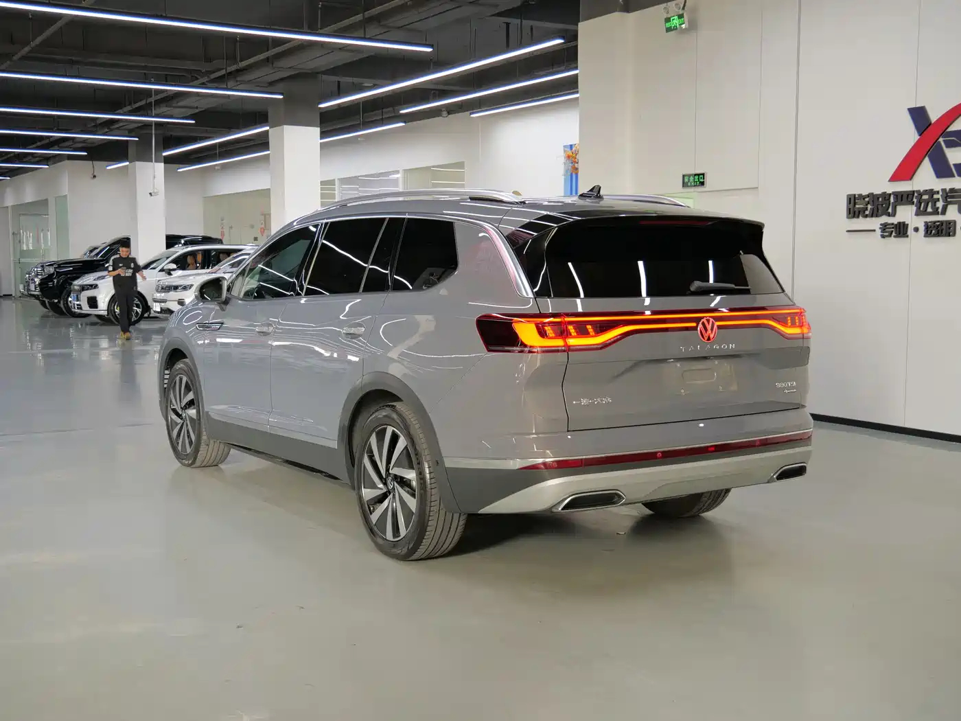 Volkswagen Talagon 2021 380TSI 4WD Luxury Premium Edition Pro фото 5