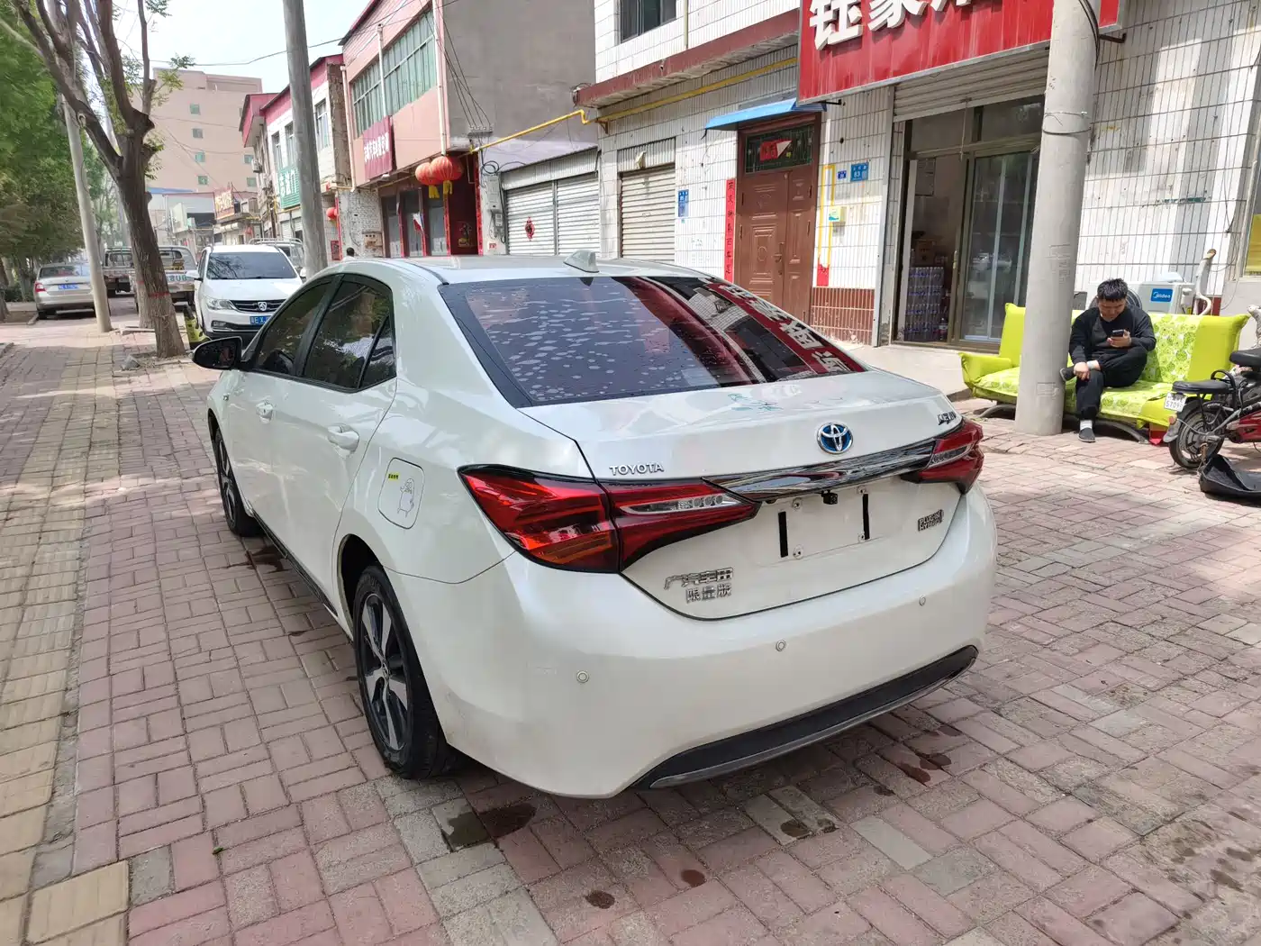 Toyota Levin Twin Engine E+ 2019 1.8PH GS E-CVT Elite Sunroof Edition фото 5