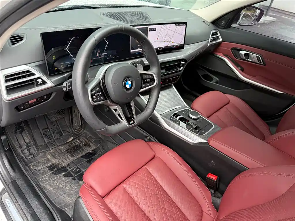 BMW 3 Series 2025 330Li M Sport Night Edition фото 9