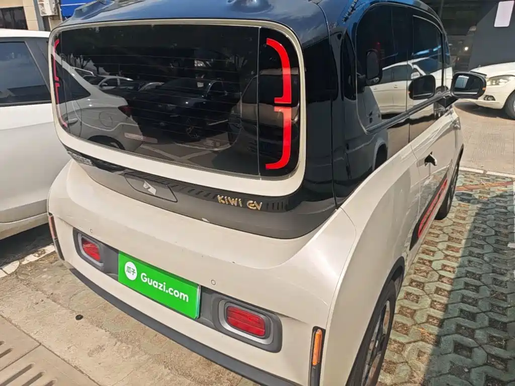 Baojun KiWi EV 2022 2022 Artist Lite NMC