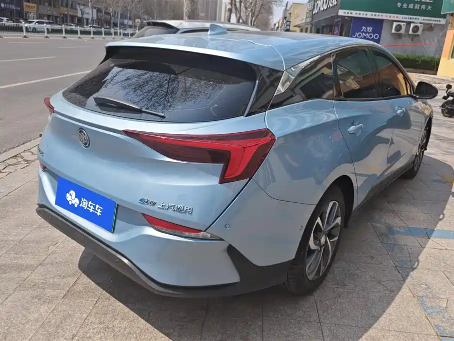 BUICK SLIGHTLY BLUE 6