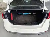 Фото 5 - Ford Focus