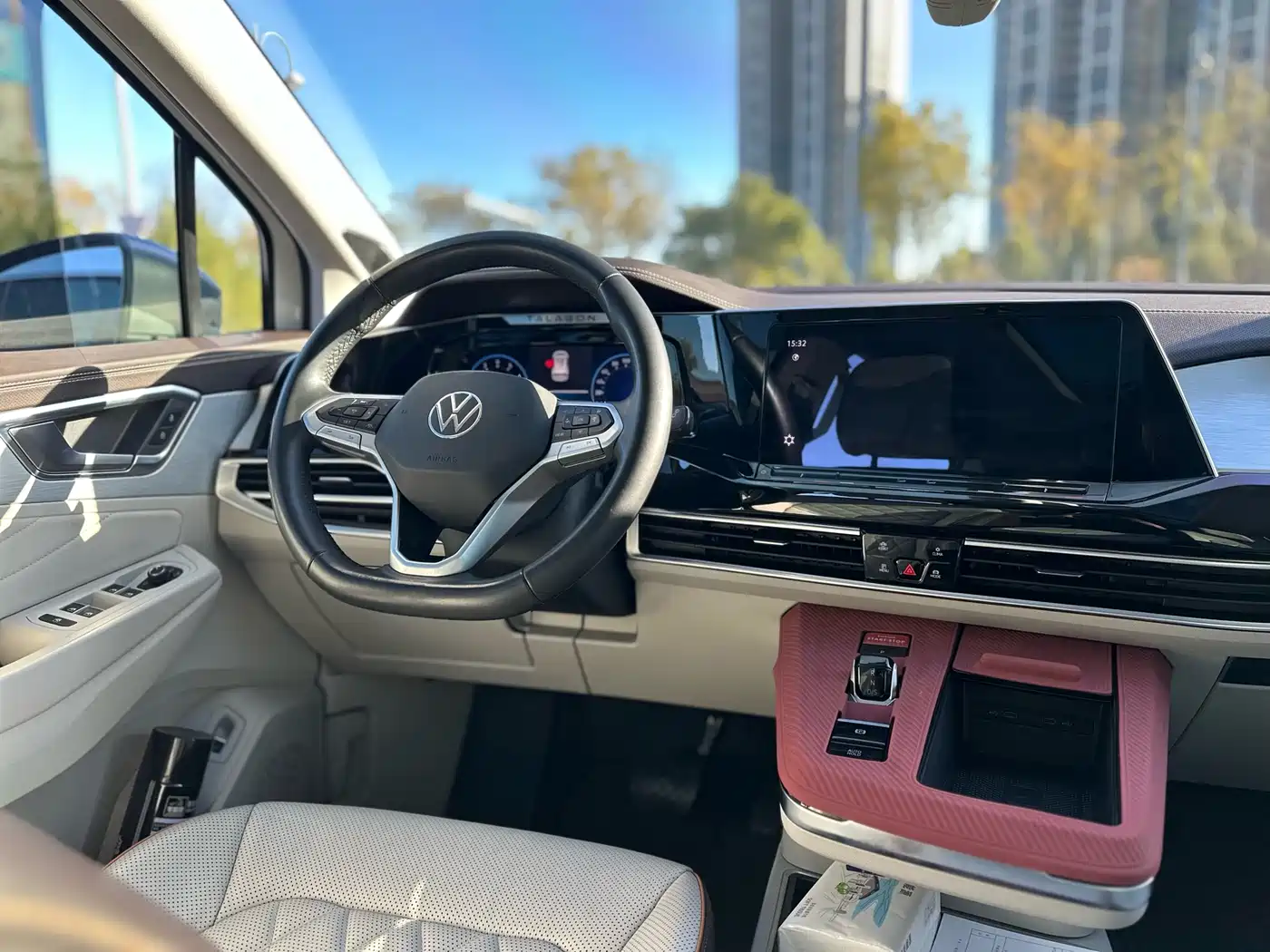 Volkswagen Talagon 2022 530TSI 4WD Flagship Victory Pro Edition 6-seater фото 6