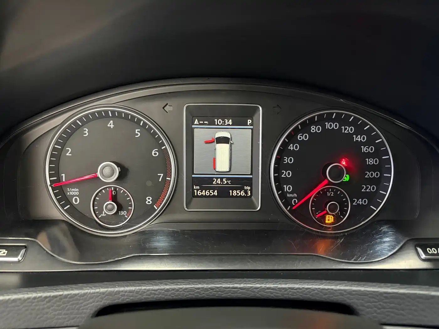 Volkswagen Multivan 2012 2012 2.0TSI 2WD Luxury Edition
