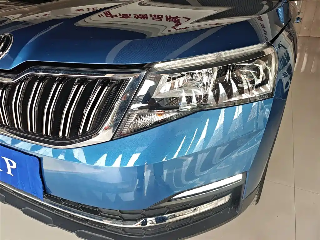 SKODA KOMICK