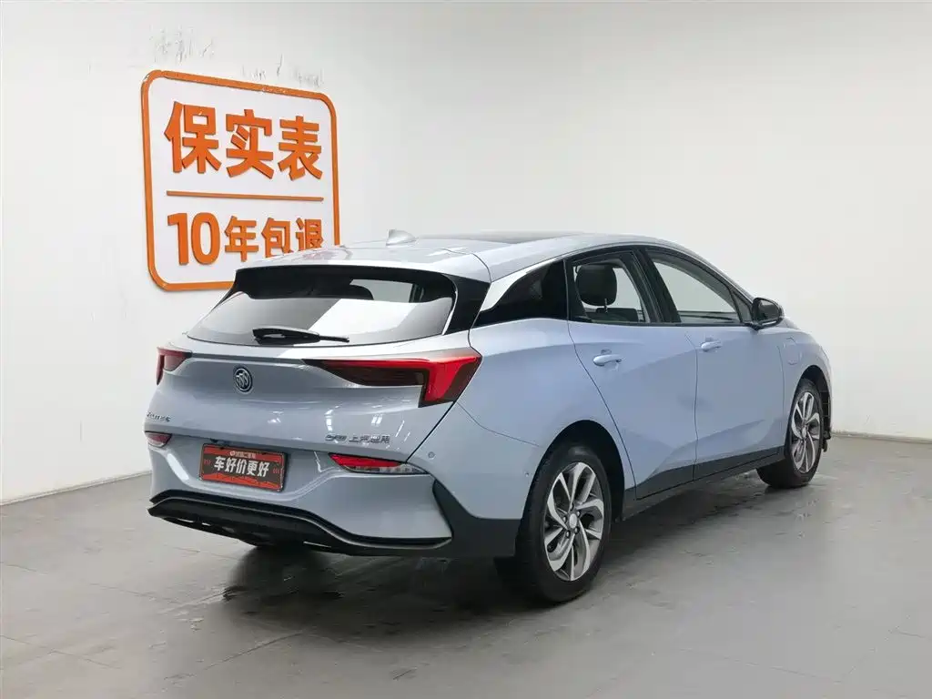 BUICK SLIGHTLY BLUE 6