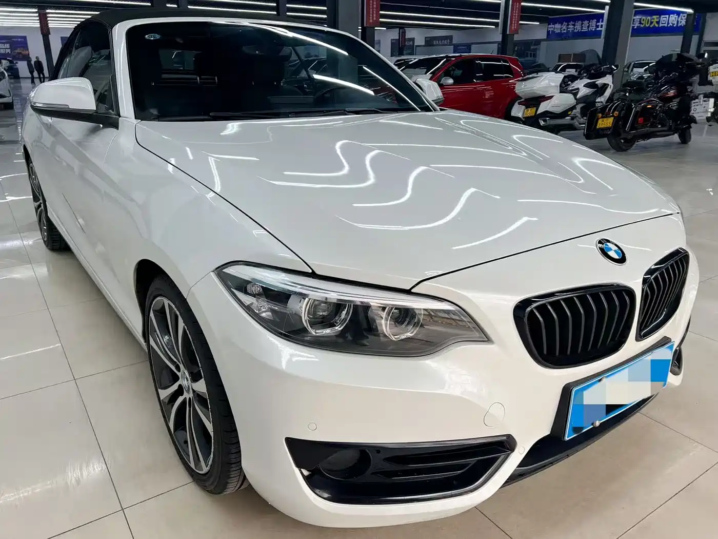 BMW 2 Series (Import) 2019 225i Convertible Coupe Sport Design Package фото 2
