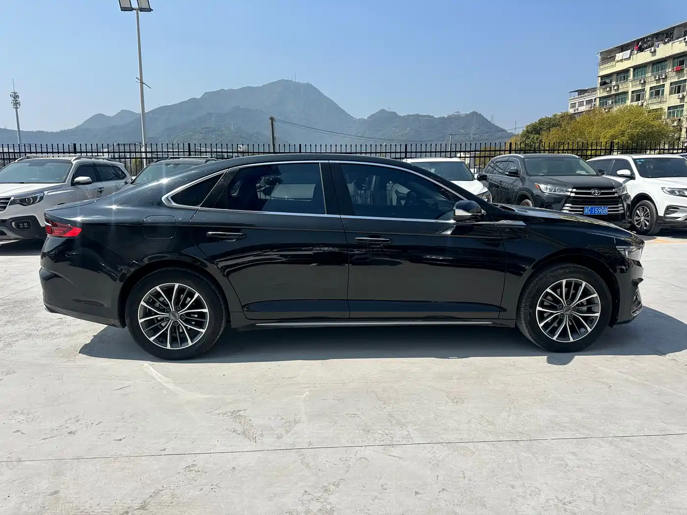 GEELY AUTOMOBILE XINGRUI