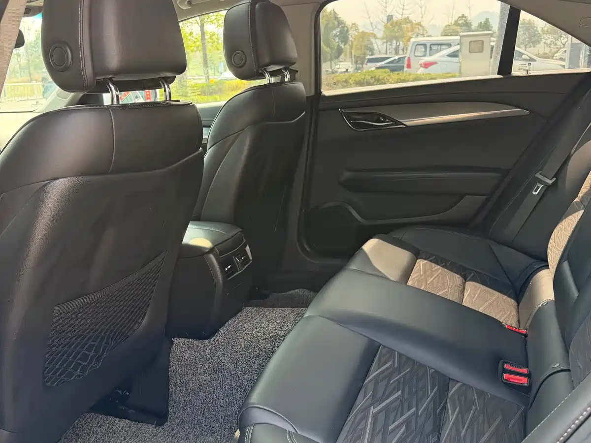 Cadillac ATS-L 2017 28T Technology фото 9