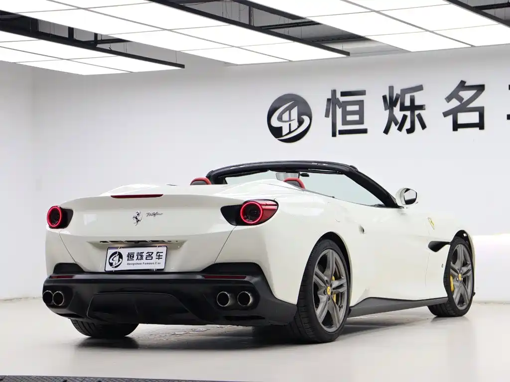 Ferrari Portofino 2019 2018 Model 3.9T