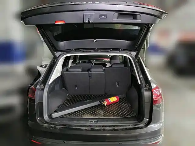 Volkswagen Tayron 2021 330TSI 2WD Luxury Smart Connect Plus — фото 5
