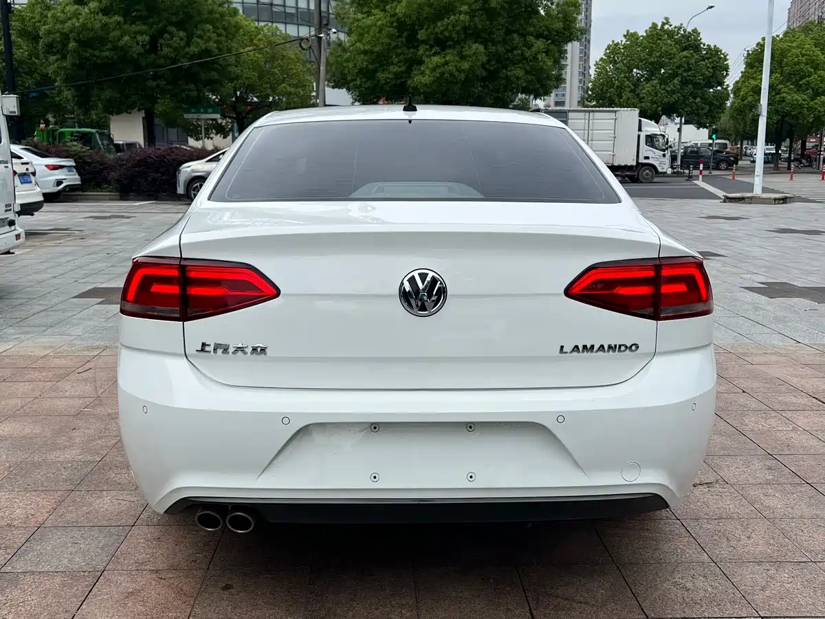 Volkswagen Lamando 2018 280TSI DSG Comfort Edition фото 14