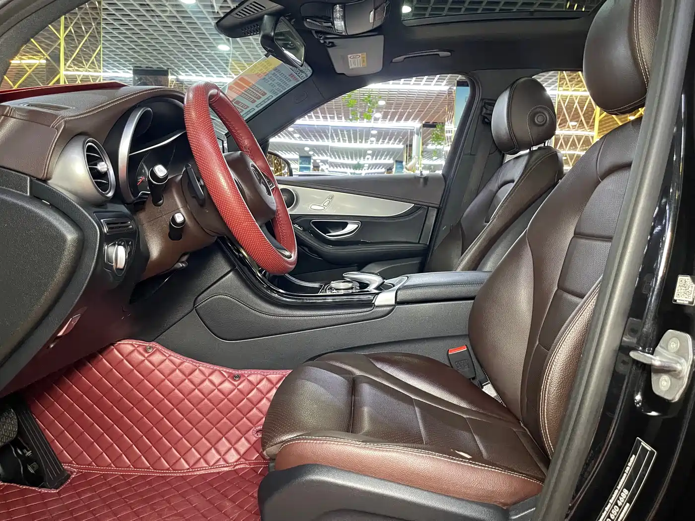 Mercedes-Benz GLC 2018 GLC 200 4MATIC фото 5