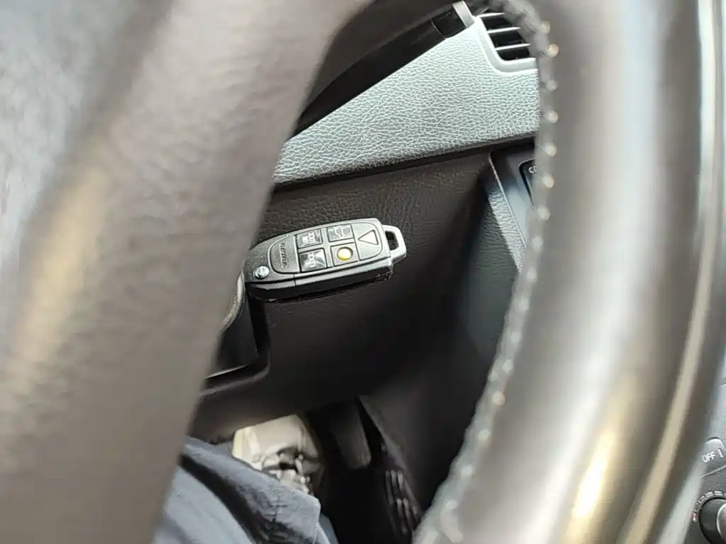 Volvo XC Classic 2015 2014 T5 Luxury Edition