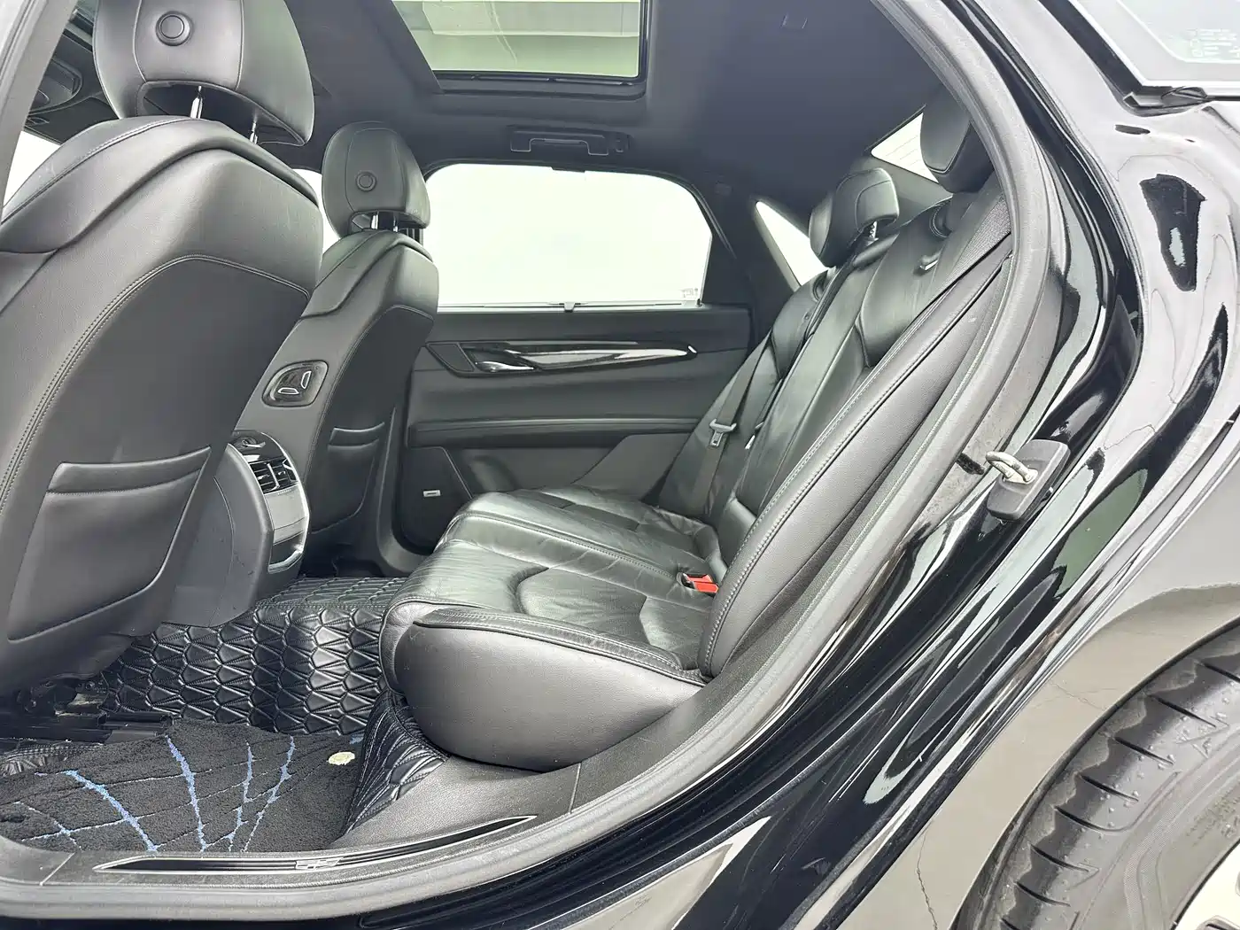 Cadillac CT6 2019 28T Luxury Sport Model фото 16