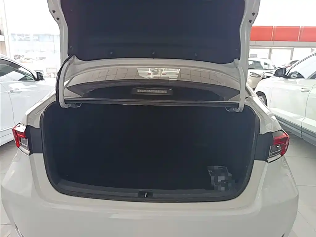 Toyota Corolla 2019 1.2T S-CVT GL-i Elite Edition фото 19