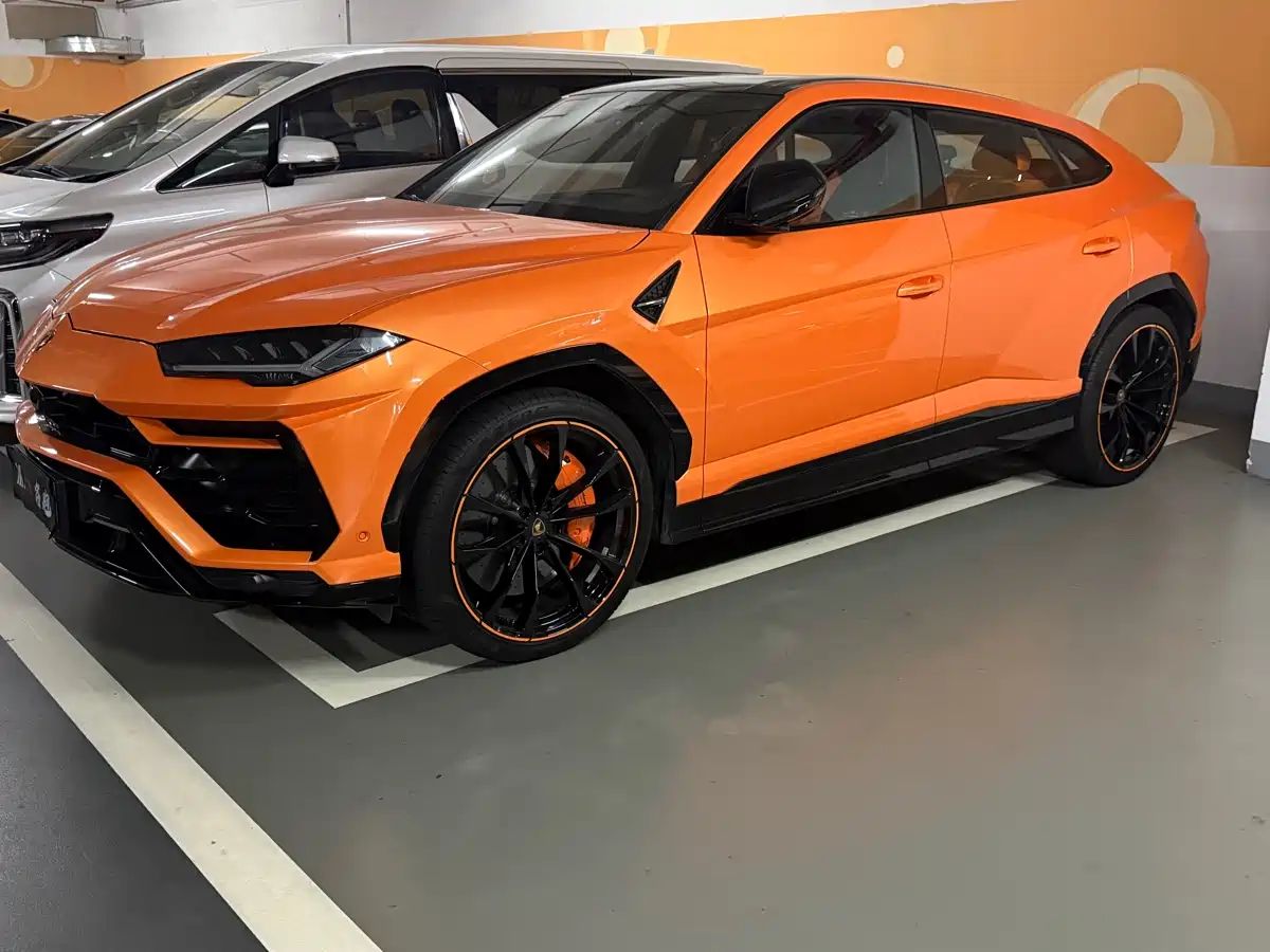 Lamborghini Urus 2023 2021 4.0T V8