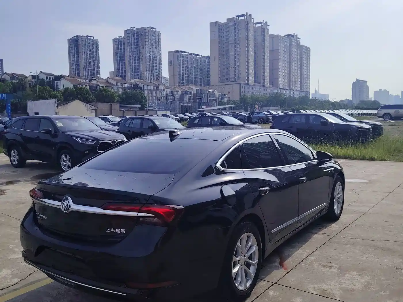 Фото 3 - Buick LaCrosse