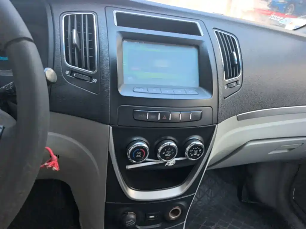 Geely Vision 2015 2015 1.5L Manual Elite