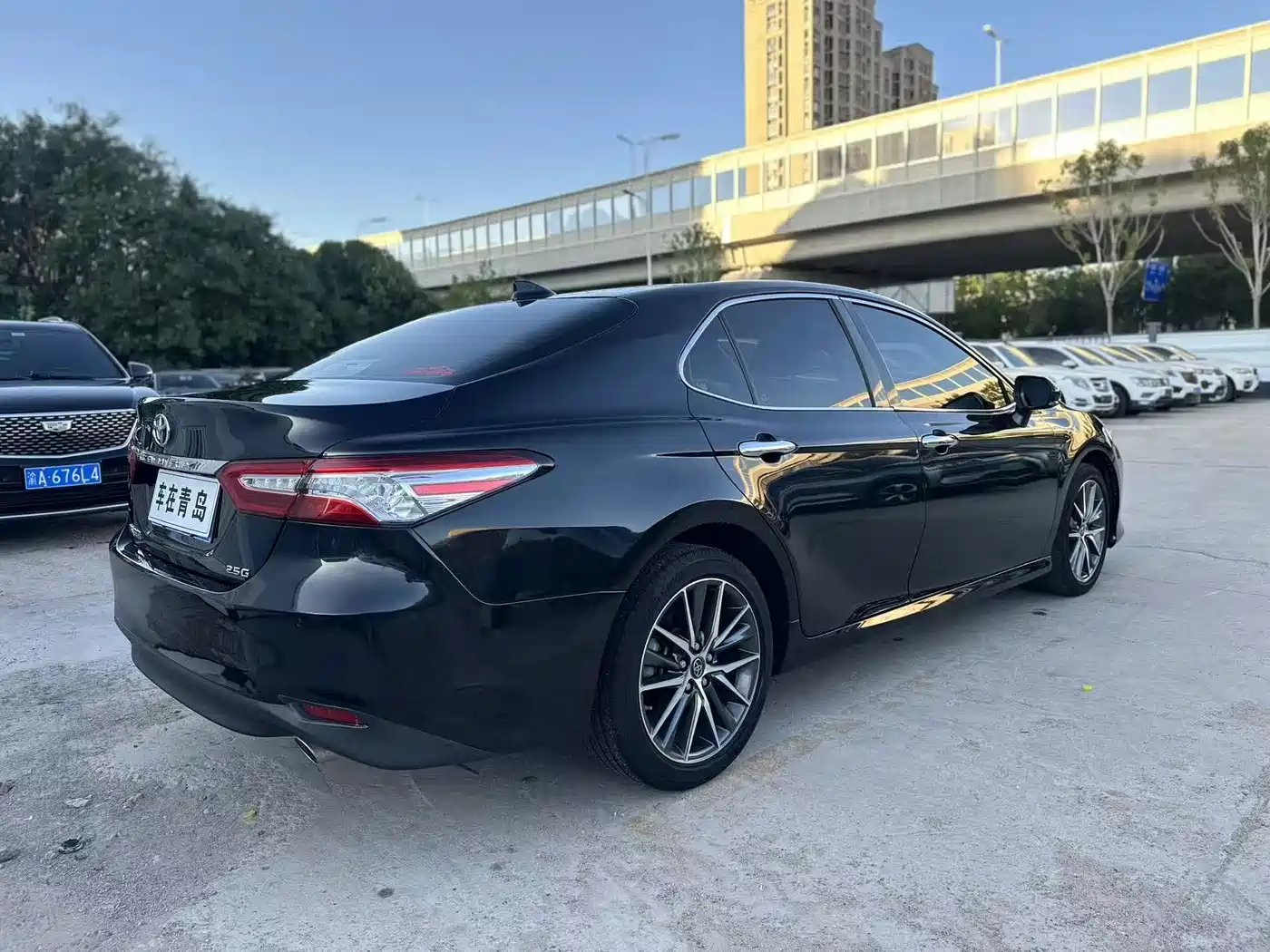 Фото 9 - Toyota Camry