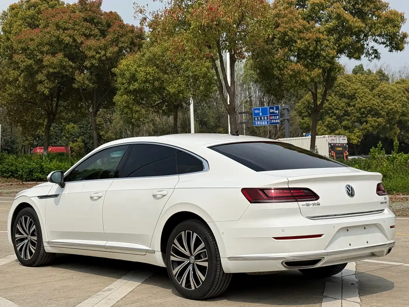 Volkswagen FAW-Volkswagen CC 2020 330TSI Glamour Version China VI фото 7